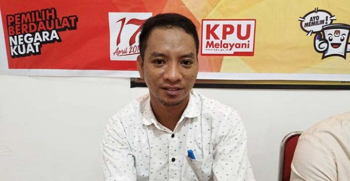 Koordinator Divisi Teknis KPU Wakatobi, Ahmad Soni