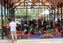 ICM Salurkan Daging Kurban untuk Korban Banjir Konawe dan Konut