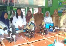 25 Ibu Rumah Tangga di Konawe Berlatih Cara Menjahit