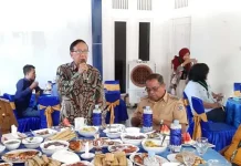 Kunjungi Mubar, Akbar Tanjung Puji Percepatan Pembangunan Kunjungi Mubar, Akbar Tanjung Puji Percepatan Pembangunan