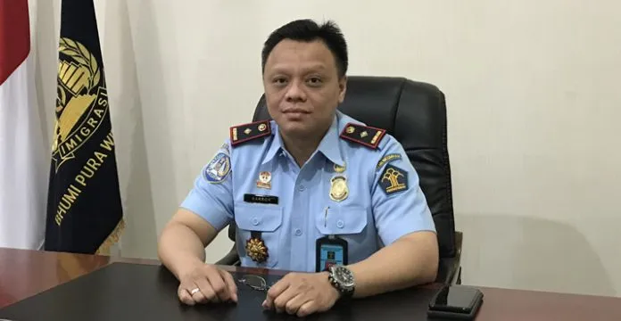 Kepala Kantor Imigrasi Kelas I TPI Kendari, Barron Ichsan