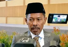 Samsuddin Rahim “PD” Kembali Masuk Unsur Pimpinan DPRD Kota Kendari Politisi Partai Amanat Nasional (PAN) yang juga Ketua DPRD Kota Kendari Syamsuddin Rahim