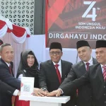 HUT ke-74 RI, BI Luncurkan Sistem Pembayaran Baru Bernama QRIS HUT ke-74 RI, BI Luncurkan Sistem Pembayaran Baru Bernama QRIS