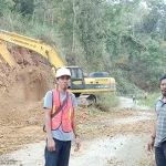 Dinas PU Bombana Fokus Kerja Jalan di Kabaena Dinas PU Bombana Fokus Kerja Jalan di Kabaena