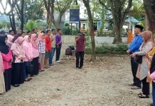 Lepas Peserta Jambore, Asisten I Setda Kolaka Minta Jaga Kekompakan Lepas Peserta Jambore, Asisten I Setda Kolaka Minta Jaga Kekompakan