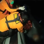 Tiga Korban Kapal Terbakar Ditemukan Meninggal Dunia Tiga Korban Kapal Terbakar Ditemukan Meninggal Dunia