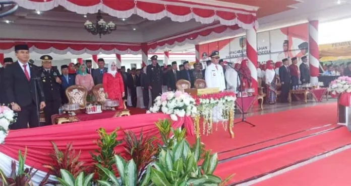 Ketua DPRD Konsel Kecewa Banyak ASN Tinggalkan Barisan Saat Upacara HUT RI