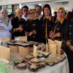 Makanan Khas Muna ‘Kabuto’ Wakili Sultra di Hari Pangan Sedunia Makanan Khas Muna 'Kabuto' Wakili Sultra di Hari Pangan Sedunia