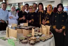 Makanan Khas Muna ‘Kabuto’ Wakili Sultra di Hari Pangan Sedunia Makanan Khas Muna 'Kabuto' Wakili Sultra di Hari Pangan Sedunia