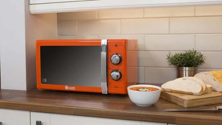 Kenali 5 Perbedaan Oven dan Microwave sebelum Memilih untuk Membelinya!