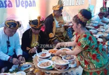 Ali Mazi Akan Usulkan Pasarwajo Jadi Jalur Wisata Dunia Ali Mazi Akan Usulkan Pasarwajo Jadi Jalur Wisata Dunia