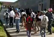 Dua Kelompok Pelajar di Kendari Nyaris Bentrok Dua Kelompok Pelajar di Kendari Nyaris Bentrok