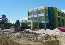 Pembangunan Pagar RSUD Muna Diprotes Dewan, Kontraktor: Kita Gunakan Material Layak Pakai Pembangunan Pagar RSUD Muna Diprotes Dewan, Kontraktor: Kita Gunakan Material Layak Pakai