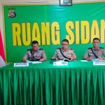 Oknum Polisi di Polda Sultra Dipecat Secara Tidak Hormat Oknum Polisi di Polda Sultra Dipecat Secara Tidak Hormat