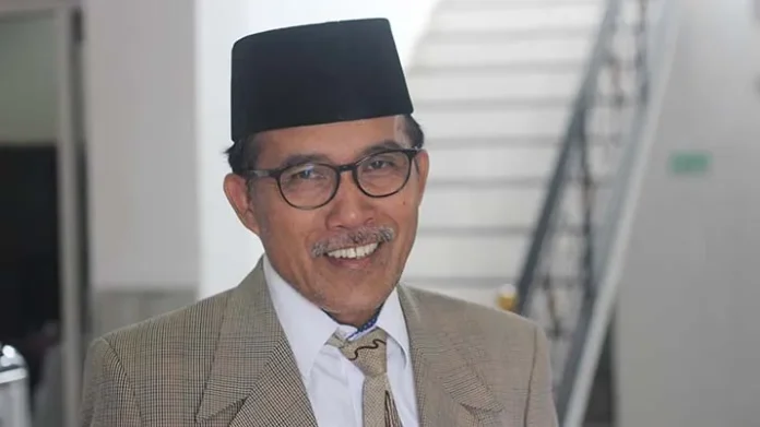 Sekretaris dewan (Sekwan) DPRD kabupaten Wakatobi, Rusdin