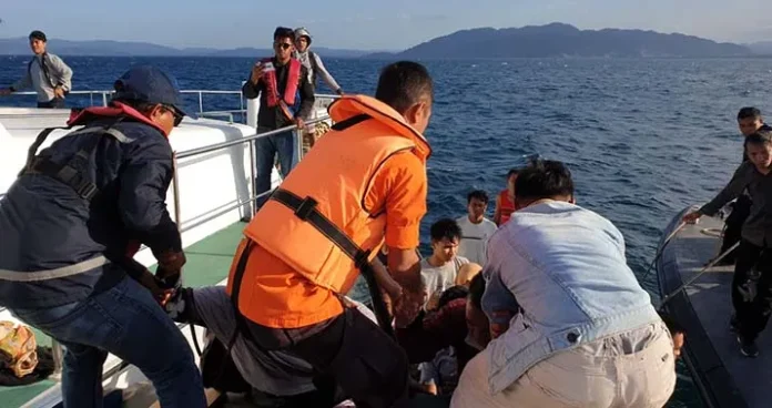 Patah As Kemudi, 90 Penumpang Kapal Rute Laonti-Kendari Dievakuasi