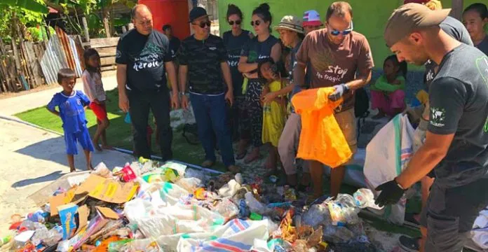 sampah_plastik_labengki Organisasi Lingkungan Asal Prancis Sebut Pulau Labengki dalam Ancaman