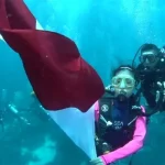 8 WNA Ikut Upacara Bawah Laut di Wakatobi 8 WNA Ikut Upacara Bawah Laut di Wakatobi