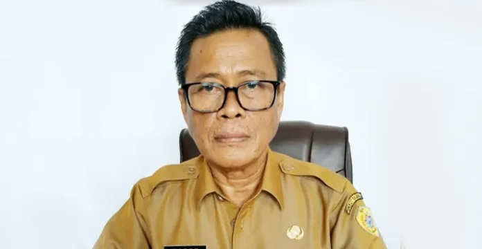 wahyu Kepala Dinas Kesehatan Baubau, Wahyu