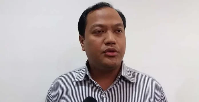 Ahmad_Khoirul_Umam Ahmad Khoirul Umam