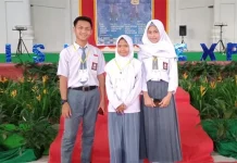 3 Siswa SMAN 1 Tiworo Tengah Wakili Mubar pada English Expo 2019 UHO 3 Siswa SMAN 1 Tiworo Tengah Wakili Mubar pada English Expo 2019 UHO