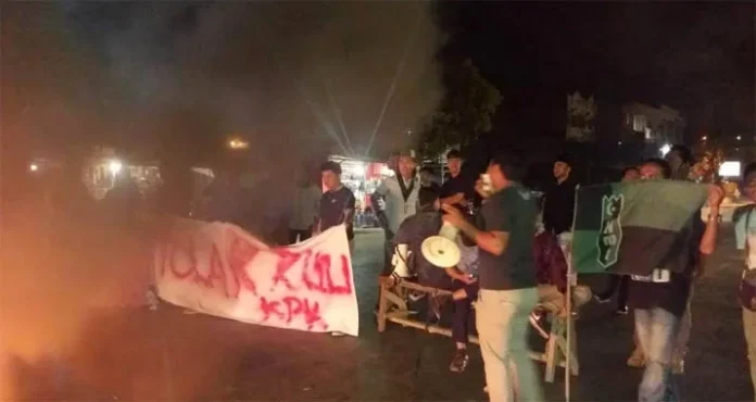 HMI Kendari Tolak Revisi UU KPK