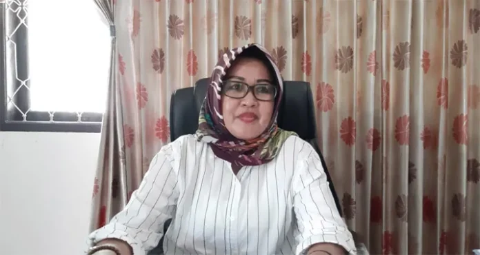 Kepala Badan Kepegawaian dan Diklat (BKD) Mubar, Rosma Sari La Ute