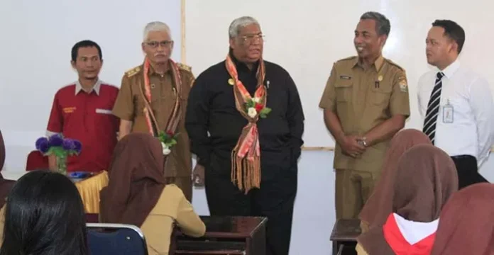 SMKN 1 Kendari Resmi Punya Bank Sekolah