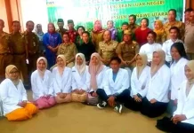 Pemda Konut Lepas 10 Calon Mahasiswa Kuliah di Tiongkok Pemda Konut Lepas 10 Calon Mahasiswa Kuliah di Tiongkok