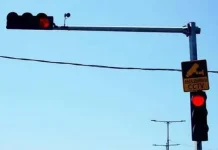 Pelanggaran Tilang Elektronik di Kendari Didominasi Pengendara yang Terobos Lampu Lalu Lintas Ilustrasi lampu merah cctv