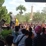 Unjuk Rasa di UHO Tolak SK Rektor Berakhir Ricuh Demo UHO