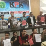 Revisi UU Lemahkan KPK, Ramai-ramai Akademisi dan CSO di Kendari Tolak RUU Revisi UU Lemahkan KPK, Ramai-ramai Akademisi dan CSO di Kendari Tolak RUU