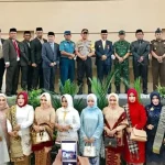 Tiga Partai Membentuk Fraksi DKI di DPRD Kendari Tiga Partai Membentuk Fraksi DKI di DPRD Kendari