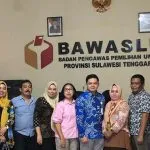 BPJS Ketenagakerjaan Bakal Lindungi Anggota Panwas Pilkada 2020 di Sultra BPJS Ketenagakerjaan Bakal Lindungi Anggota Panwas Pilkada 2020 di Sultra