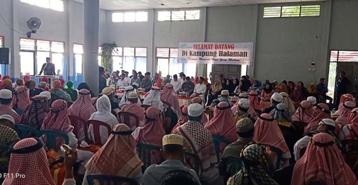 Jemaah Haji Tiba di Kolut, Disambut Haru Keluarga