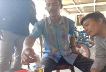 Air Kencing Diubah Jadi Pupuk, Upaya Rosidin Diapresiasi Kadistan Konsel Kisah Petani di Konsel, Beli Air Kencing Lalu Dijadikan Pupuk