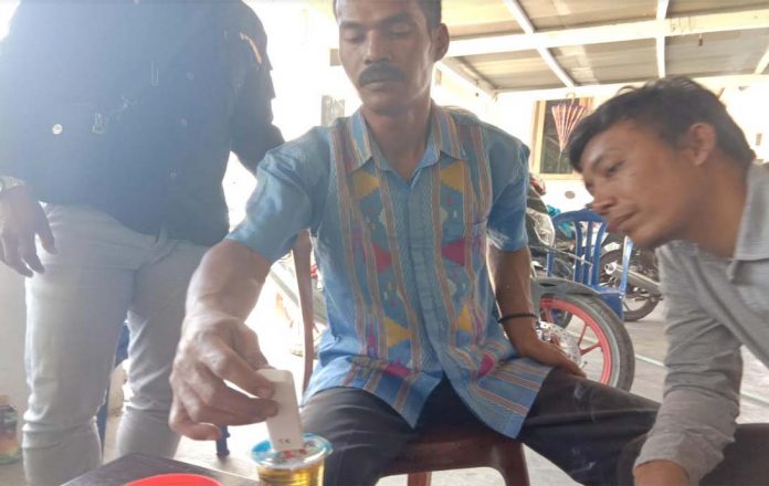 Kisah Petani di Konsel, Beli Air Kencing Lalu Dijadikan Pupuk