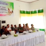 934 KK di Konut Terima Bantuan Ayam Peternak, Ruksamin: Jangan Dijual 934 KK di Konut Terima Bantuan Ayam Peternak, Ruksamin: Jangan Dijual