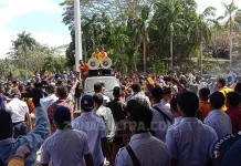 Tolak SK Rektor, Ratusan Mahasiswa UHO Geruduk Rektorat Tolak SK Rektor, Ratusan Mahasiswa UHO Geruduk Rektorat