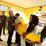 100 Guru Honorer Konut Dapat Beaiswa Kuliah Gratis 100 Guru Honorer Konut Dapat Beaiswa Kuliah Gratis