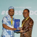 Majukan Pendidikan di Konsel, Surunuddin Dapat Penghargaan API Majukan Pendidikan di Konsel, Surunuddin Dapat Penghargaan API