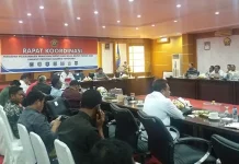 Rakor KPU Sultra, Baru Tiga Daerah yang Sepakati NPHD Rakor KPU Sultra, Baru Tiga Daerah yang Sepakati NPHD