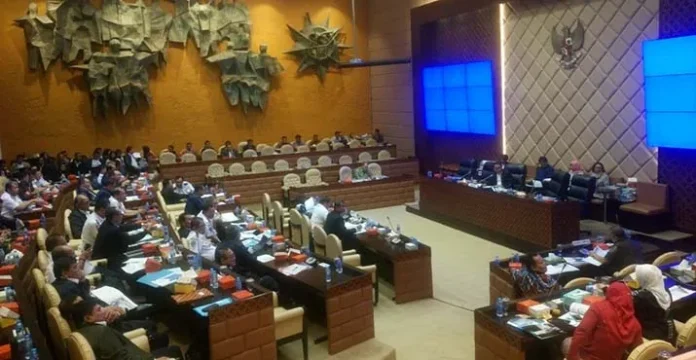 Ridwan Bae Ngotot Minta Pembangunan Pelabuhan Munse ke Dirjen Perhubungan Laut