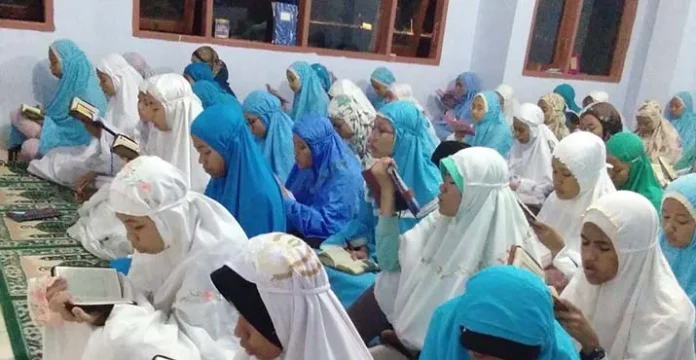 MAN IC Kendari Gelar Salat Gaib Lepas Kepergian BJ Habibie