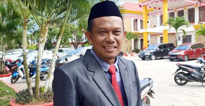 Kepala Dinas Pemberdayaan Masyarakat Desa (DPMD) Kabupaten Kolaka Utara (Kolut) Taupiq S