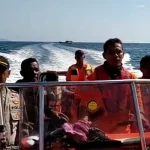 Tabrakan Long Boat di Talaga Buteng, Satu Korban Hilang Tabrakan Long Boat di Talaga Buteng, Satu Korban Hilang