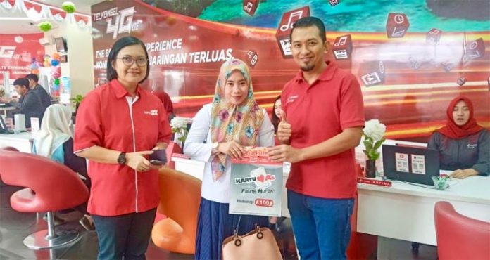 Hari Pelanggan Nasional, Transaksi Rp10 Dapat Paket Data Telkomsel 4GB