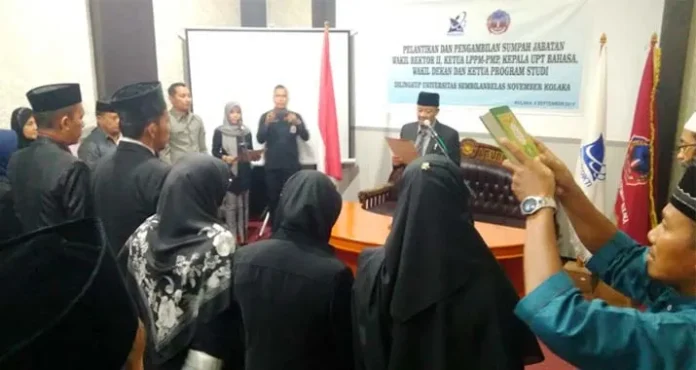 Azhari Lantik 18 Pejabat Lingkup USN Kolaka