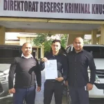 Diduga Menghina, Plt Sekwan DPRD Sultra Dipolisikan Diduga Menghina, Plt Sekwan DPRD Sultra Dipolisikan