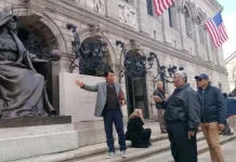 Begini Kunjungan Ali Mazi di Perpustakaan Umum Amerika Begini Kunjungan Ali Mazi di Perpustakaan Umum Amerika